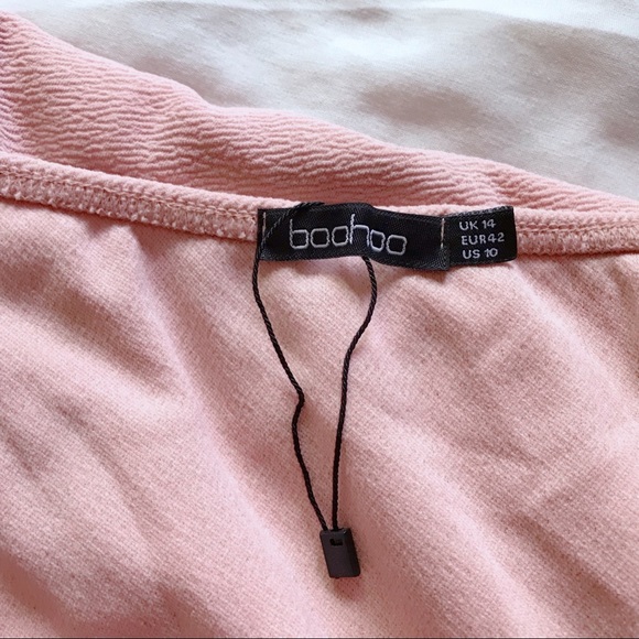 boohoo ⋆ flounce dress w/ choker - Picture 5 of 6